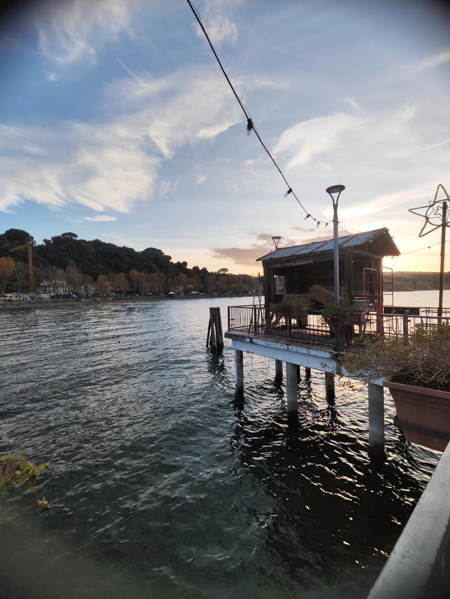 Apartamento Chalet Romantico Sul Lago Anguillara Sabazia Exterior foto