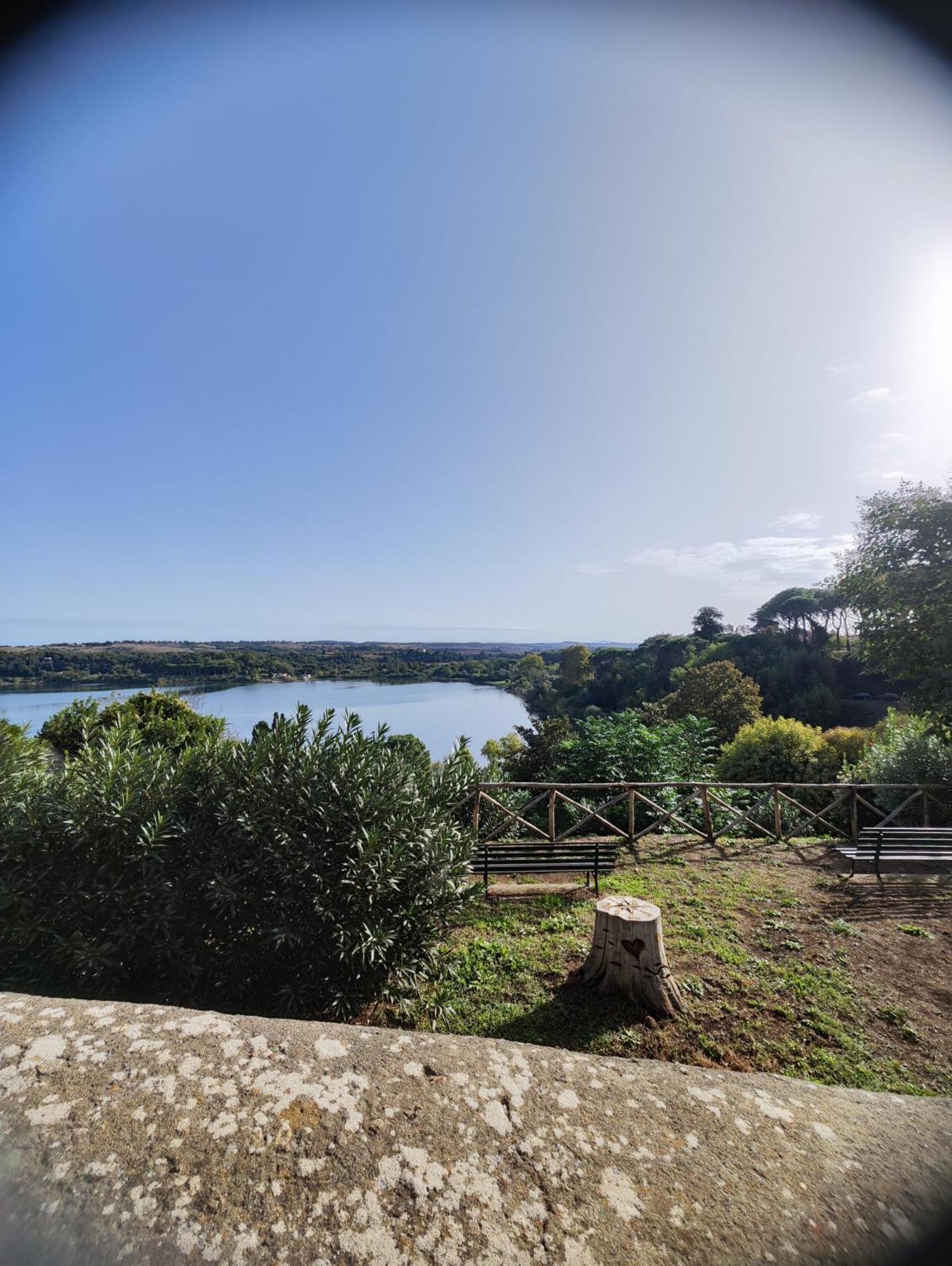 Apartamento Chalet Romantico Sul Lago Anguillara Sabazia Exterior foto